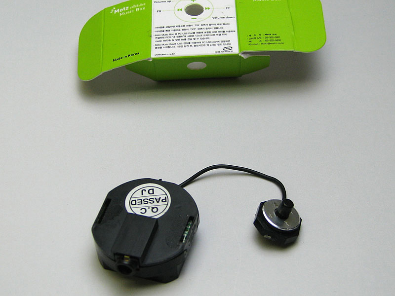 Illustration for article titled Motz Music Box Adds MP3 Player to Anything
